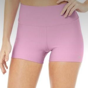 Alo 3" High-Waist Airlift Short